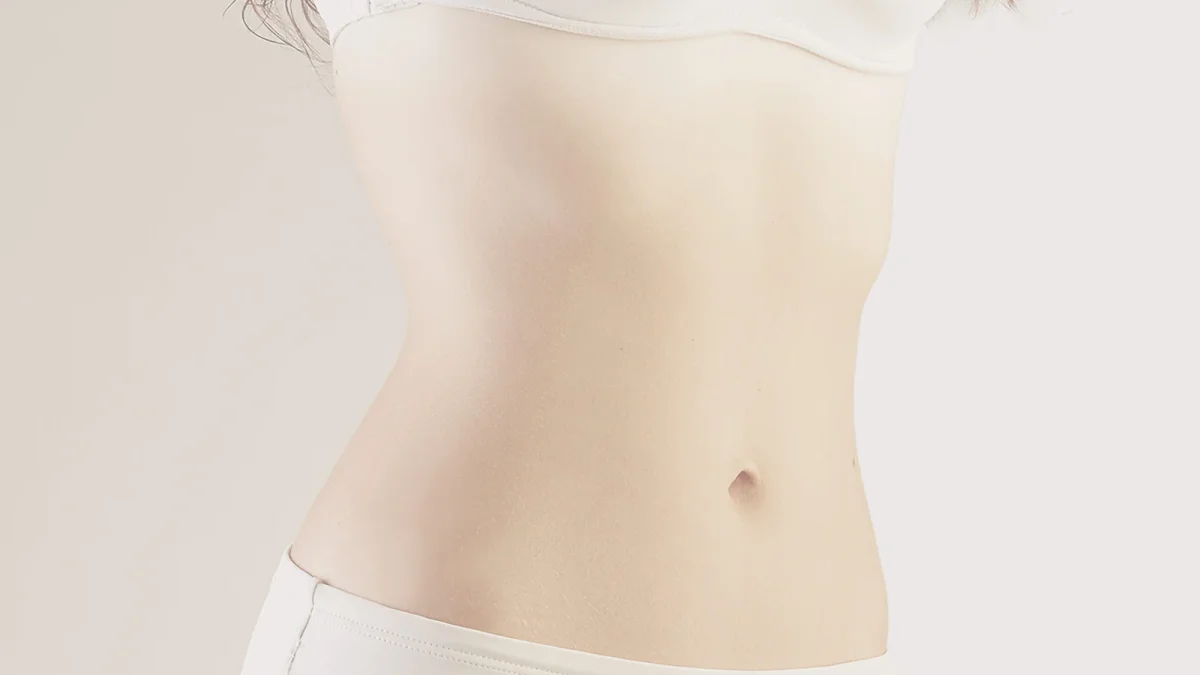 Abdominoplastie à Montréal